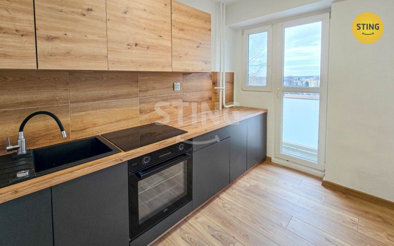 Pronájem byt 2+1 - Žižkova, Karviná, 58 m²