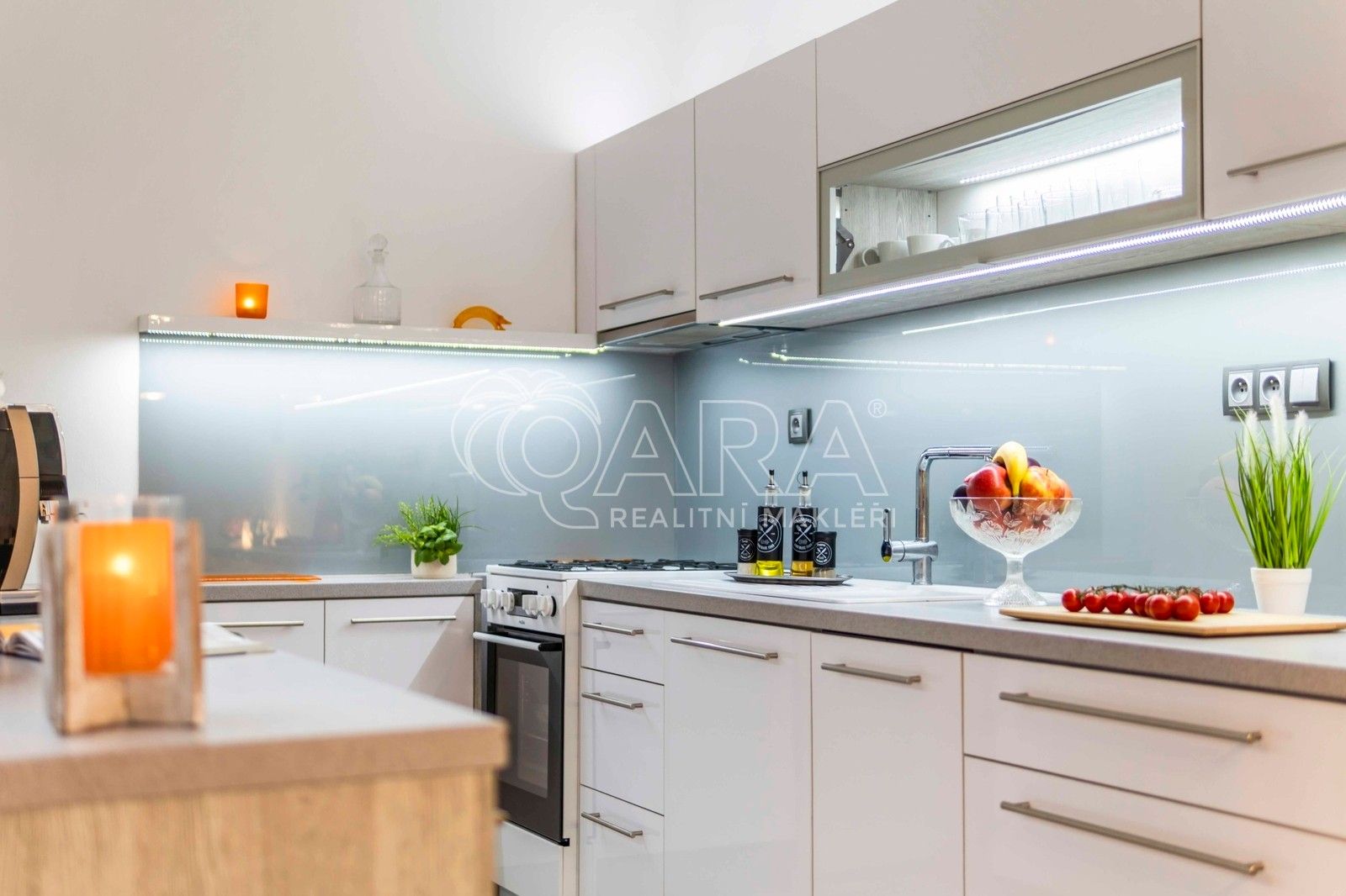 5+kk, Španielova, Praha, 99 m²