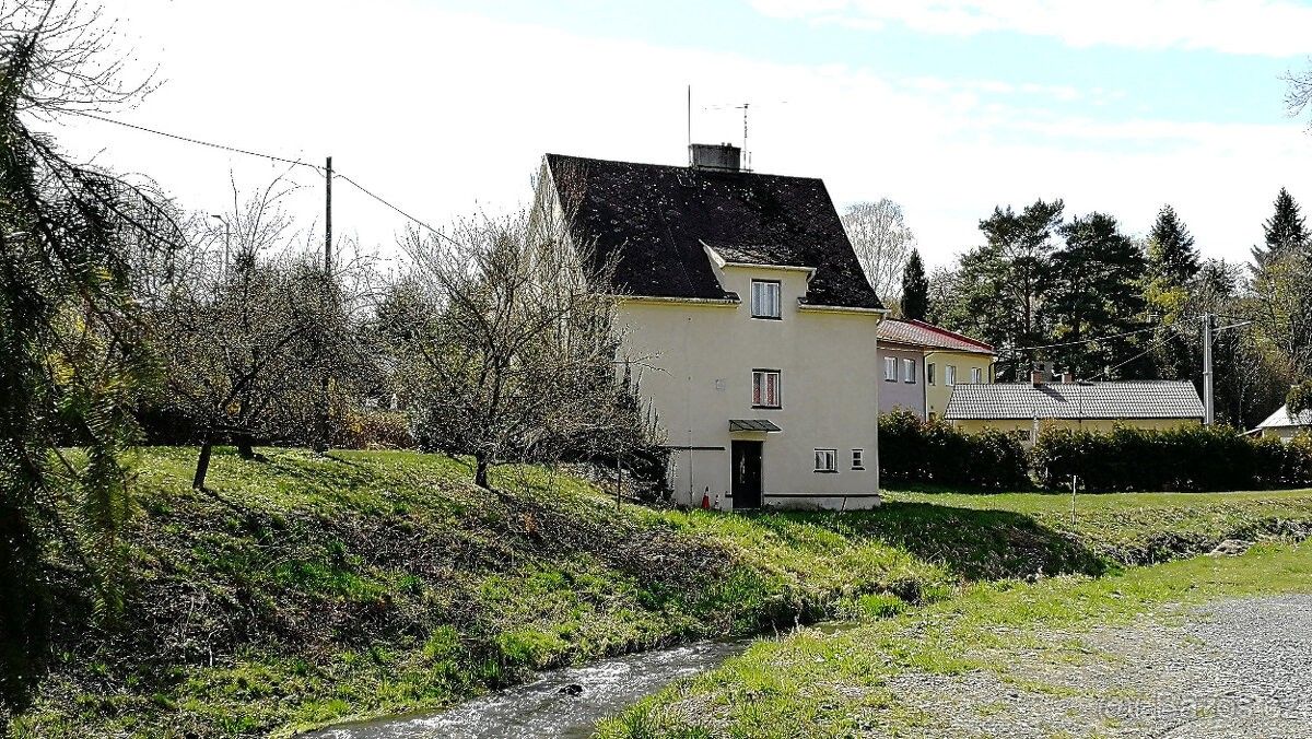 Rodinné domy, Bílovec, 743 01 - 2