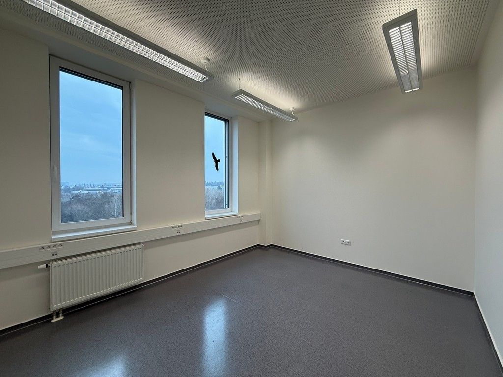 Kanceláře, Brno, 619 00