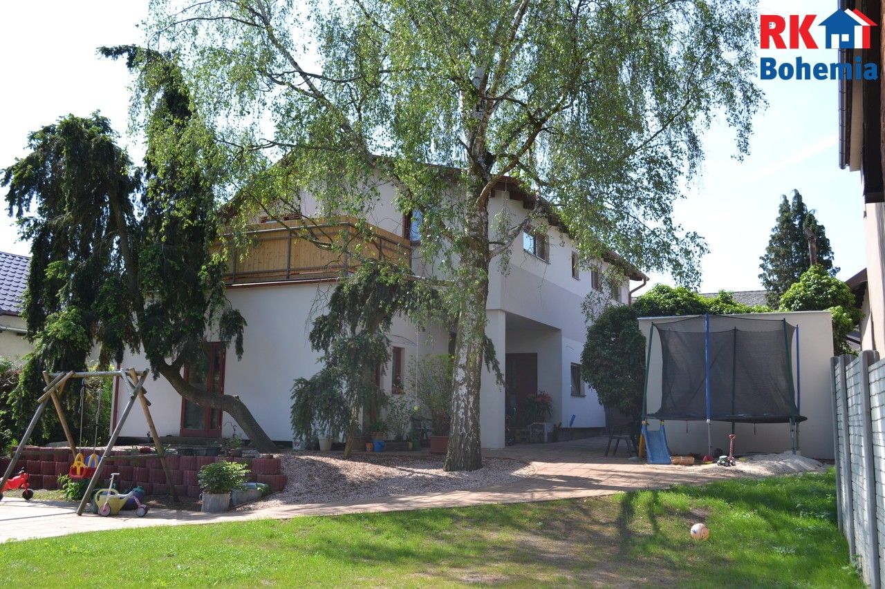 Rodinné domy, Brigádnická, Bakov nad Jizerou, 190 m²