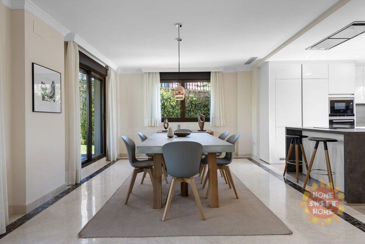 Rodinné domy, Estepona, Málaga, Španělsko, 230 m² - 2