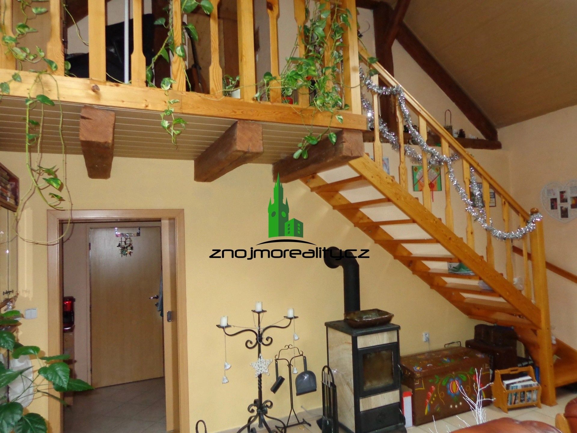 Prodej rodinný dům - Nesachlebská, Znojmo, 300 m²