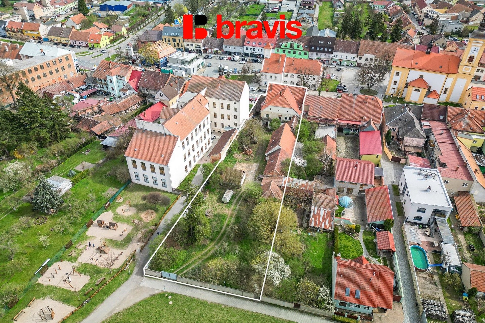 Činžovní domy, Sušilovo náměstí 6, Rousínov, 420 m²