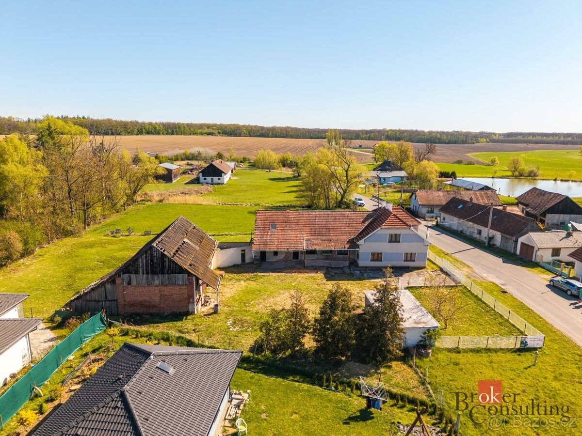 Dům – Nechanice, Suchá – pohled 3
