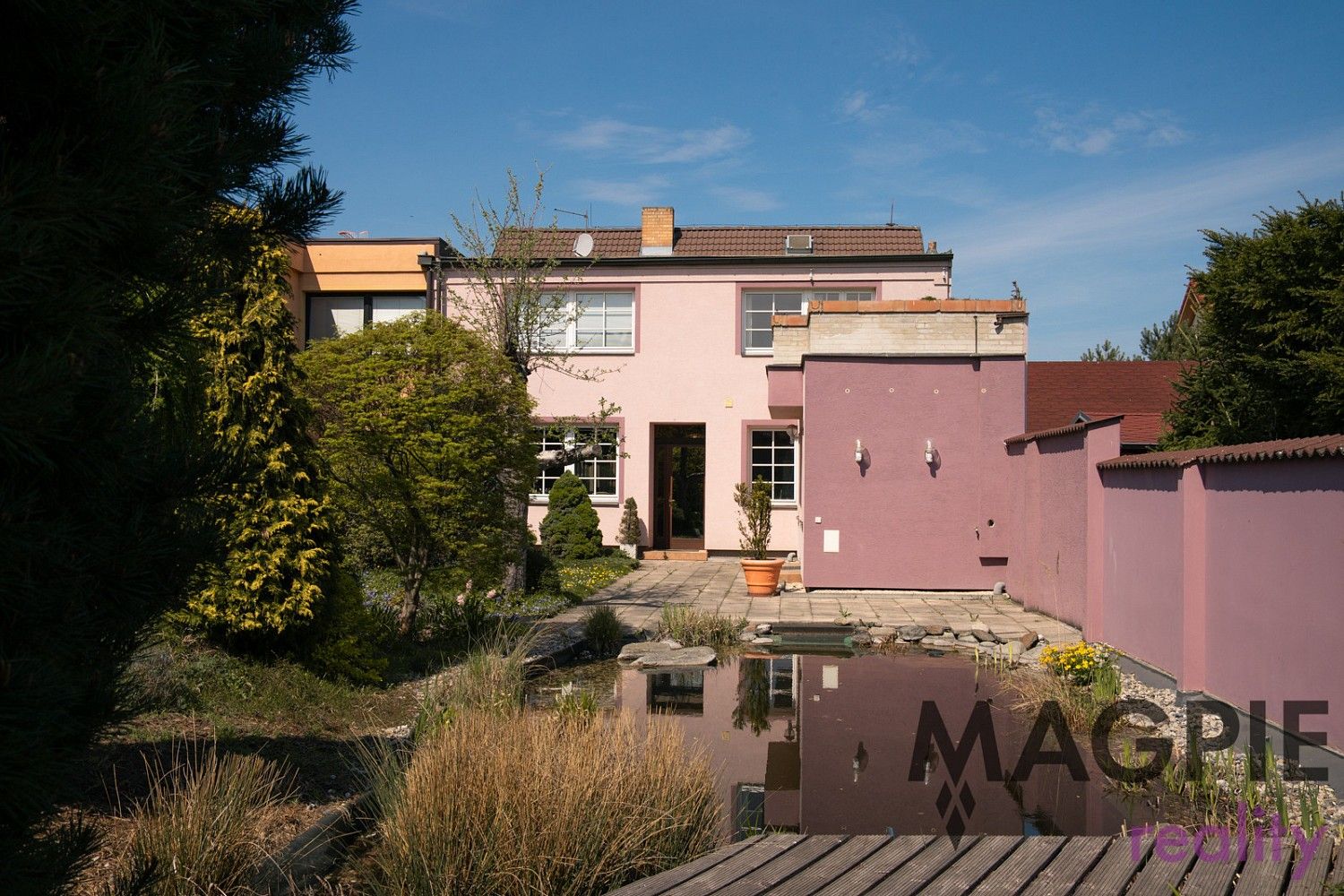 Rodinný dům, 243 m²