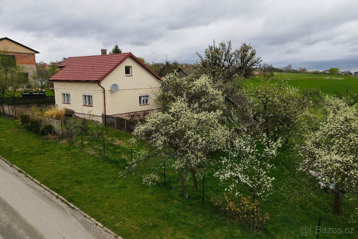 Prodej dům - Loučka u Valašského Meziříčí, 756 44