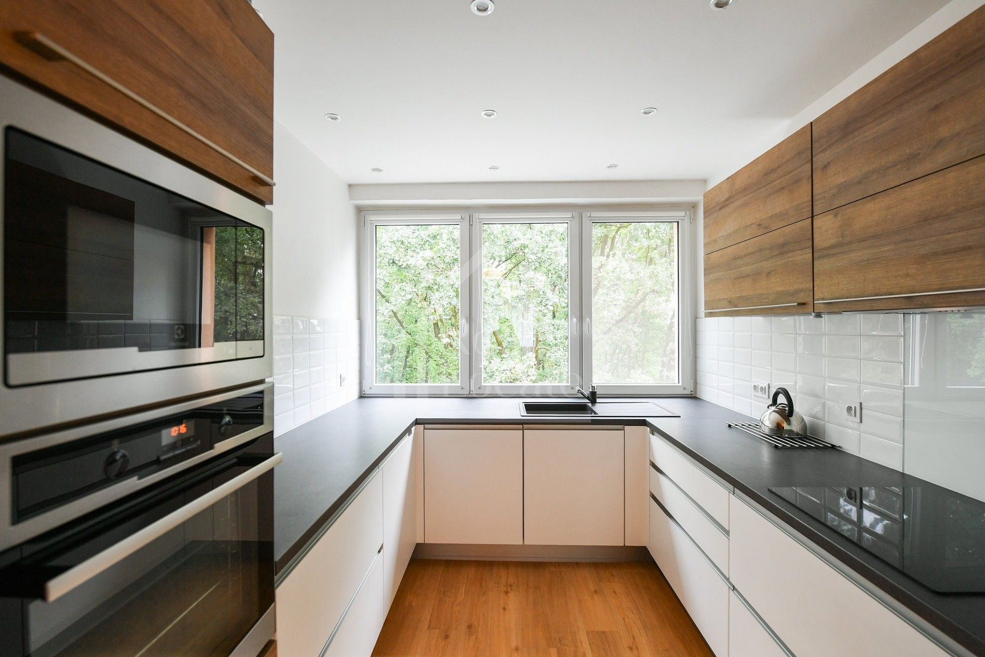3+kk, Kroupova, Praha, 87 m² - 1
