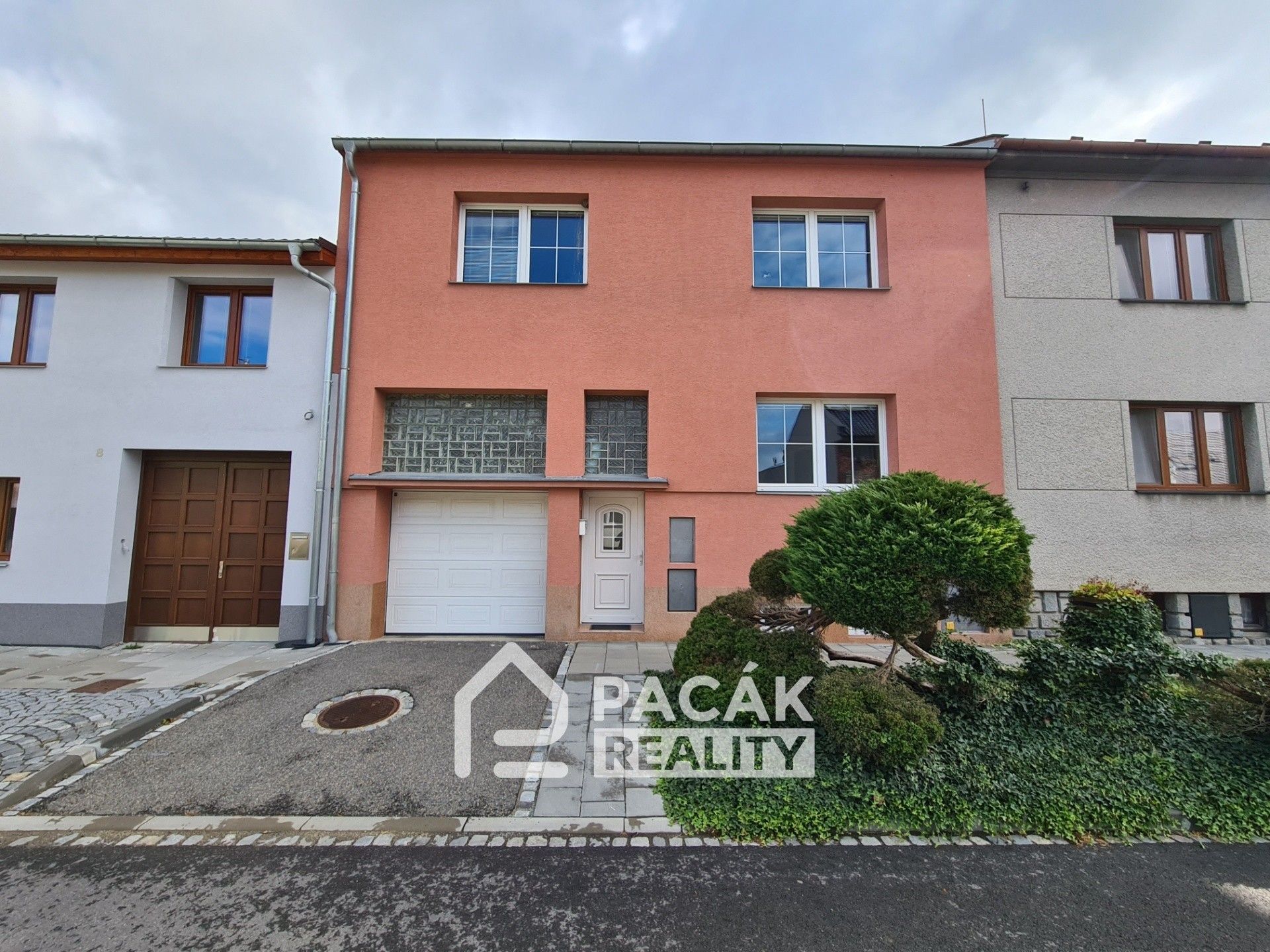 Rodinné domy, Na partkách, Olomouc, 250 m² - 1
