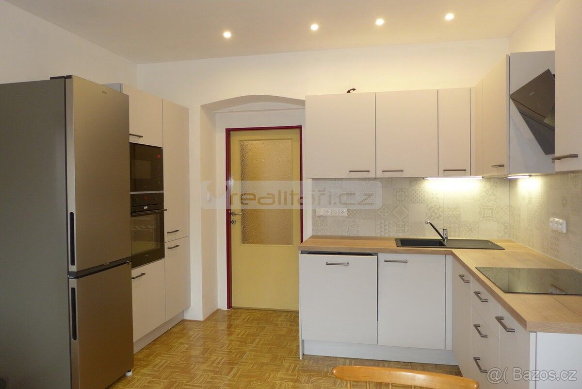 Byty, Plzeň, 301 00