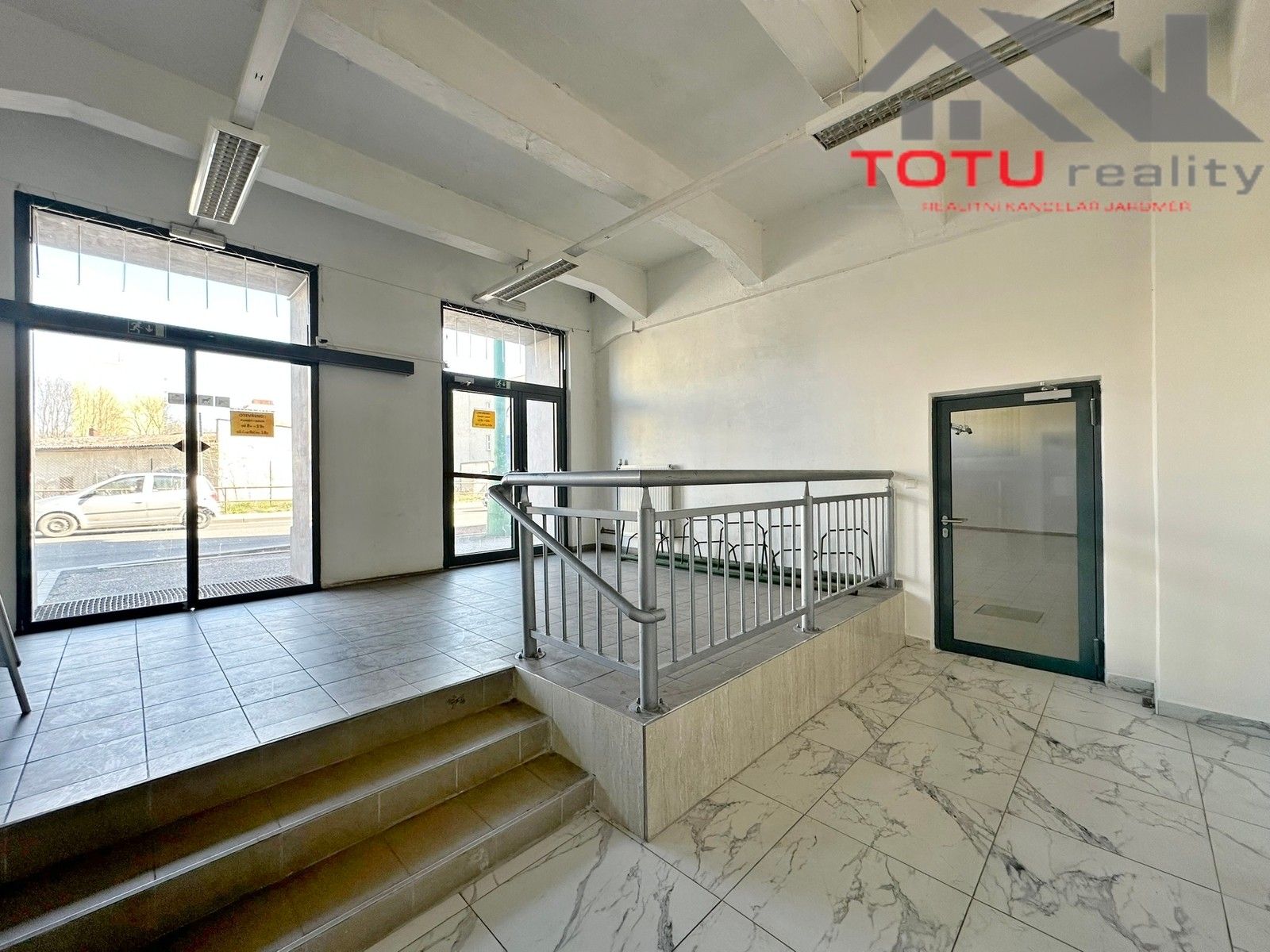 Obchodní prostory · 3 802 m² · Husova, Jaroměř Pražské Předměstí - 4
