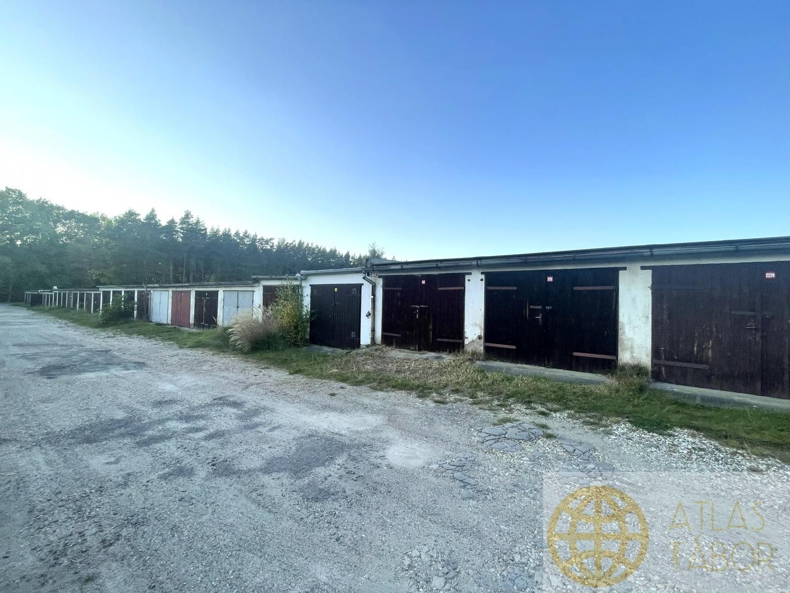 Garáž · 18 m² · Sezimovo Ústí - 2