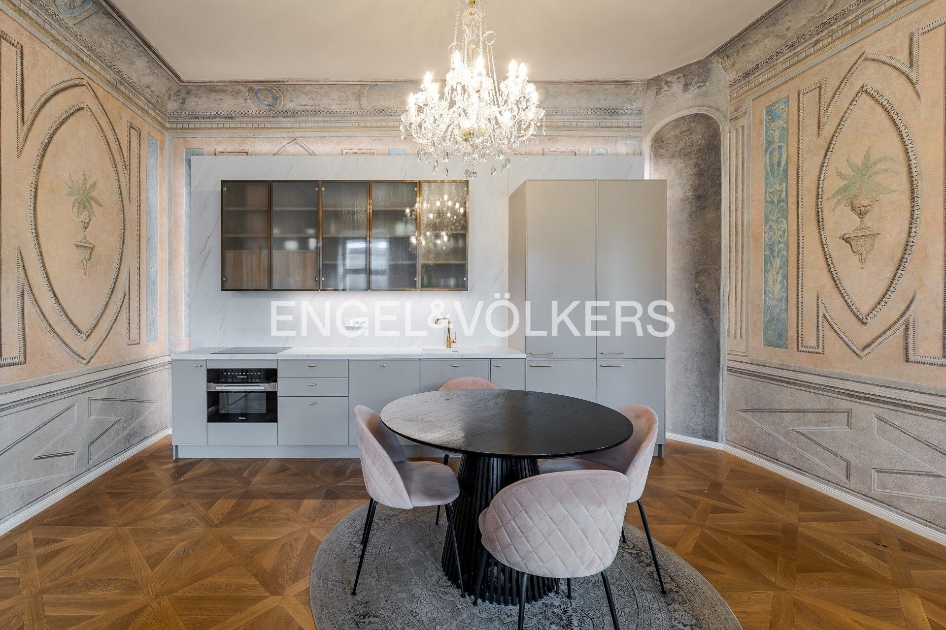 Byt 2+1 · 98 m² · Na Kampě 515, Praha Malá Strana - 4