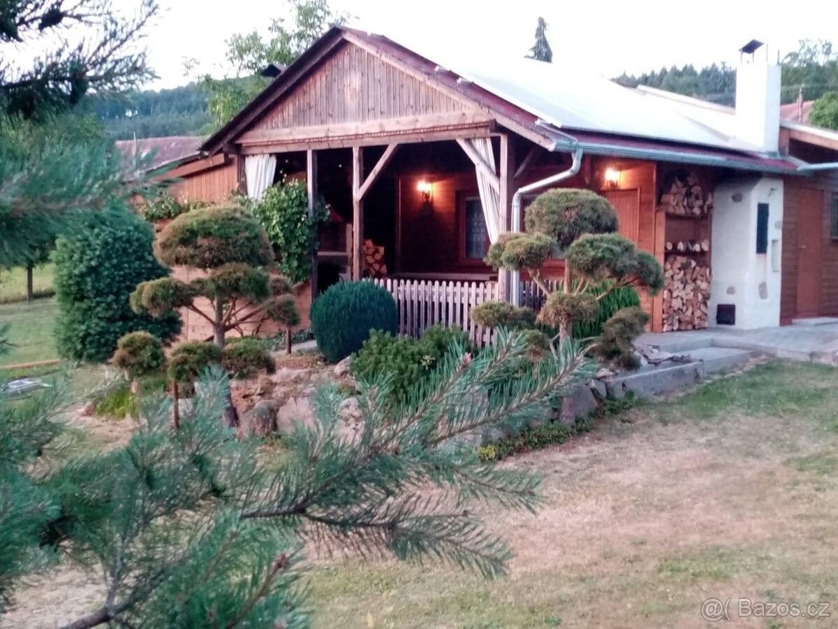 Chaty, Protivín, 398 11 - 1