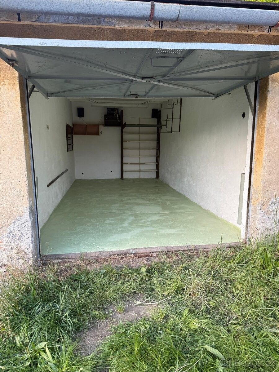 Garáže, Česká Třebová, 560 02