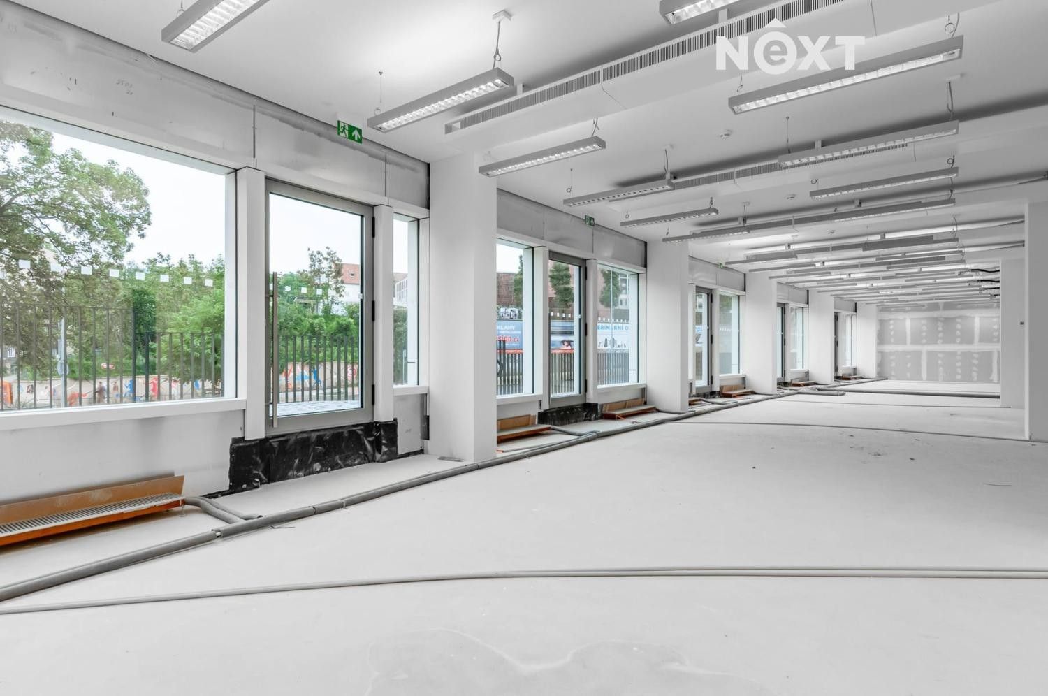 Obchodní prostory, Lomnického 1742, Praha, 55 m²