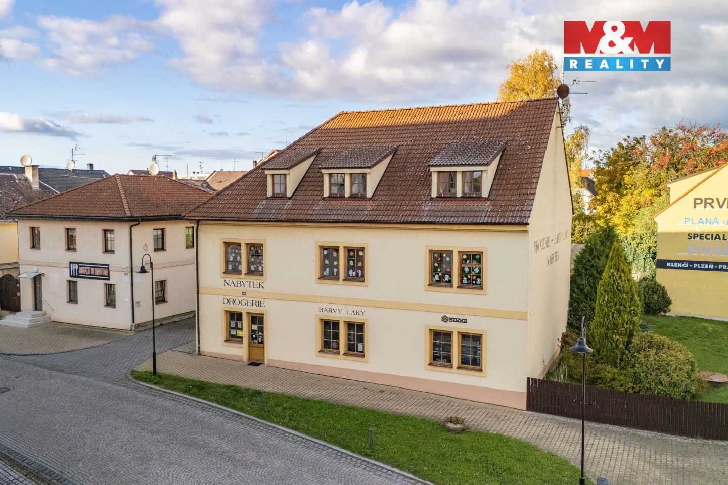 Obchodní prostory · 156 m² · náměstí Republiky, Bor - 4