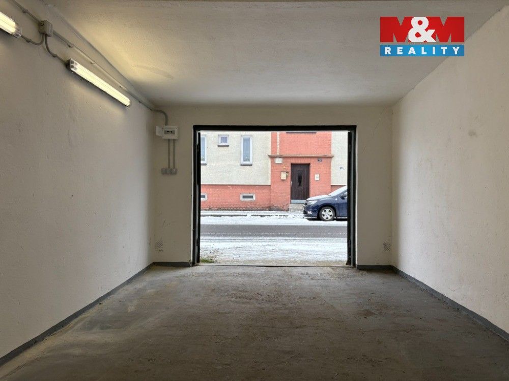 Pronájem garáž - Bivojova, Ostrava, 22 m²