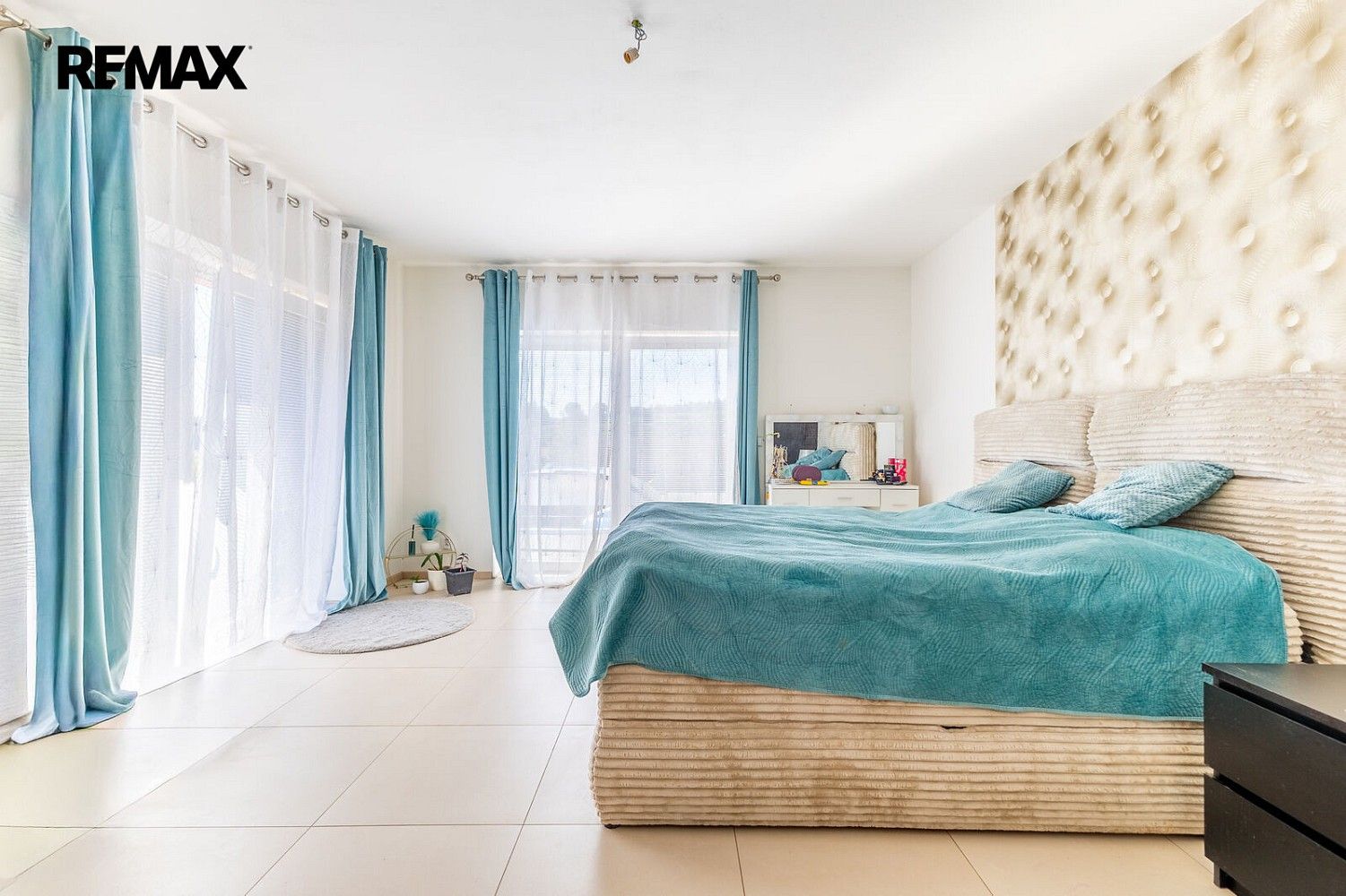Rodinný dům · 228 m² · Hradečno - Nová Ves, okres Kladno - 4