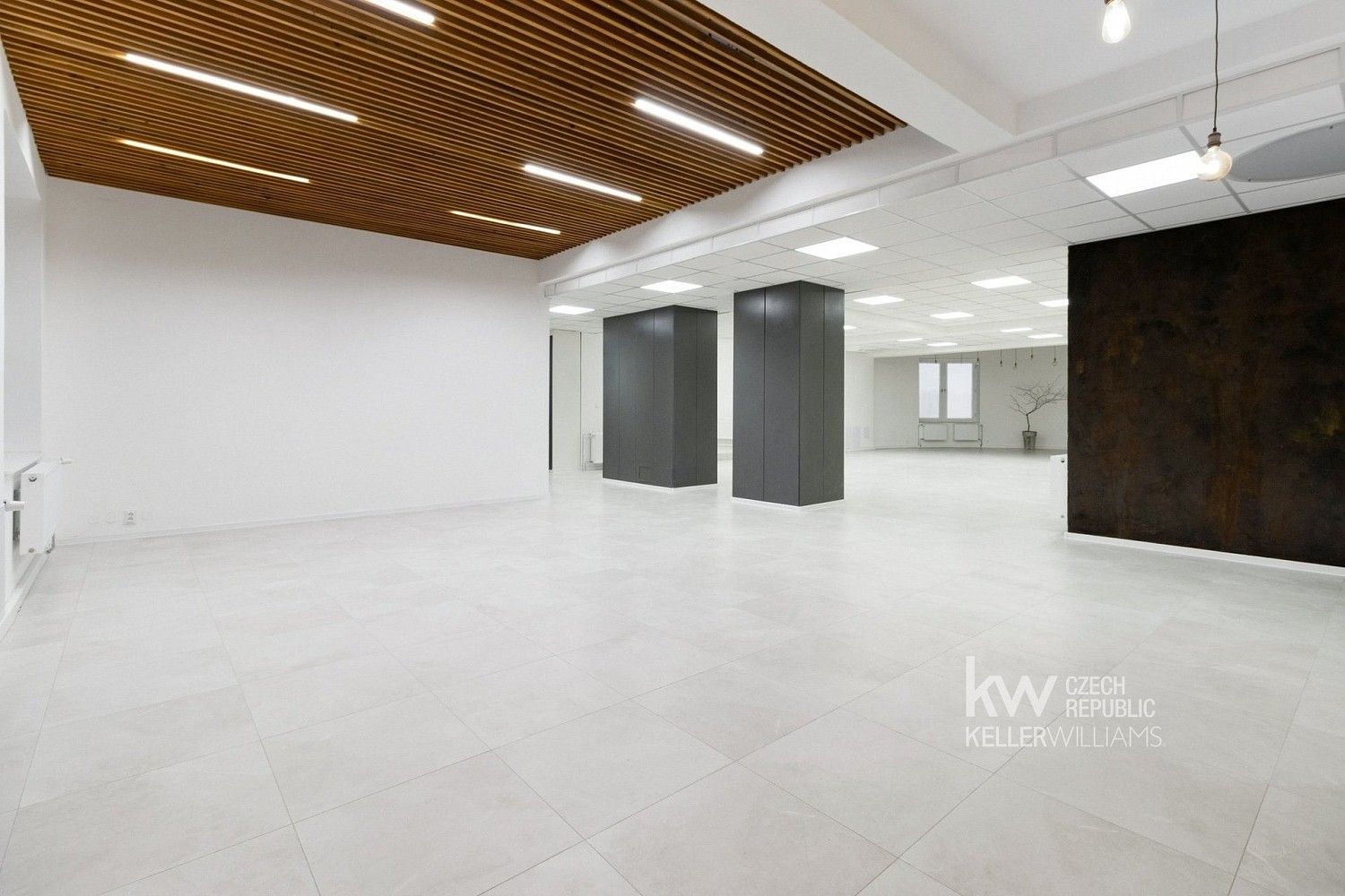 Ostatní, Berlínská, Tábor, 1 073 m² - 1