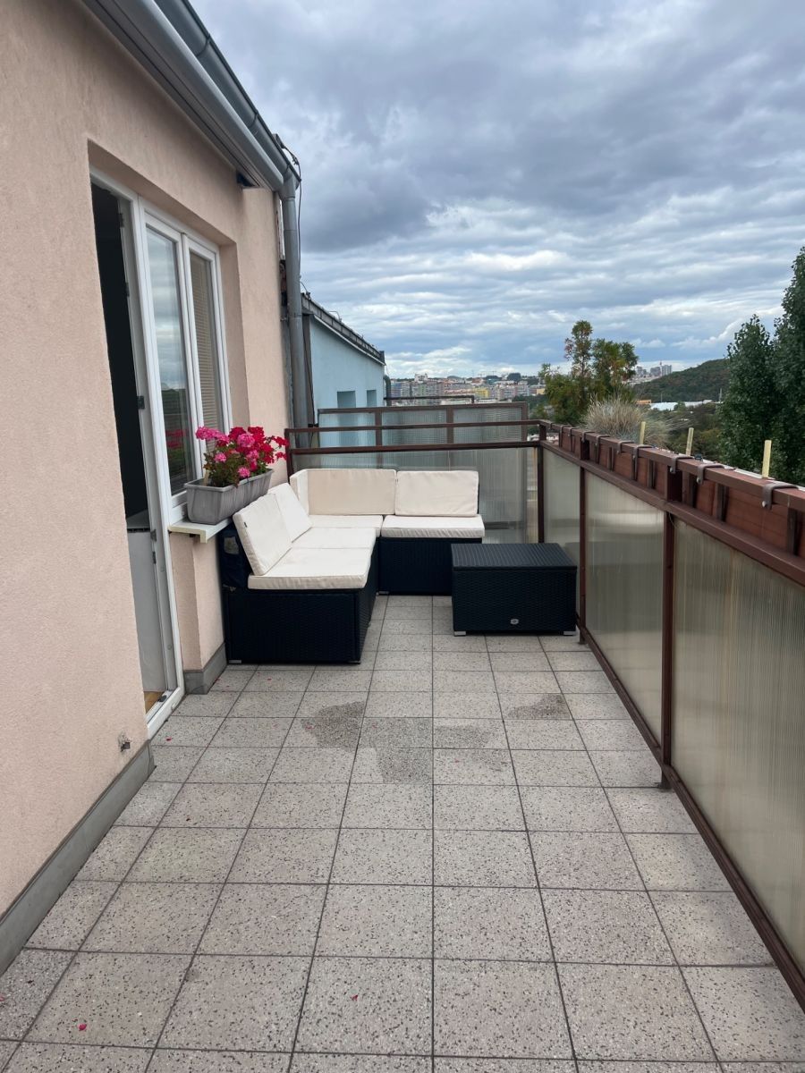 3+kk, Zdaru, Praha - Nusle, 70 m² - 1