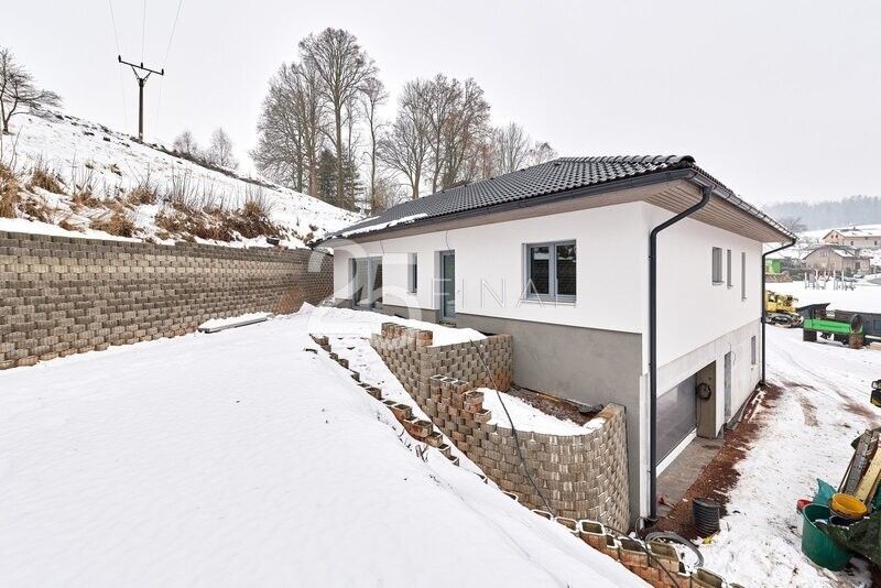 Rodinné domy, Libňatov, 542 36