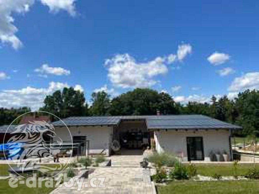 Rodinné domy, Horky, Tábor, 182 m²