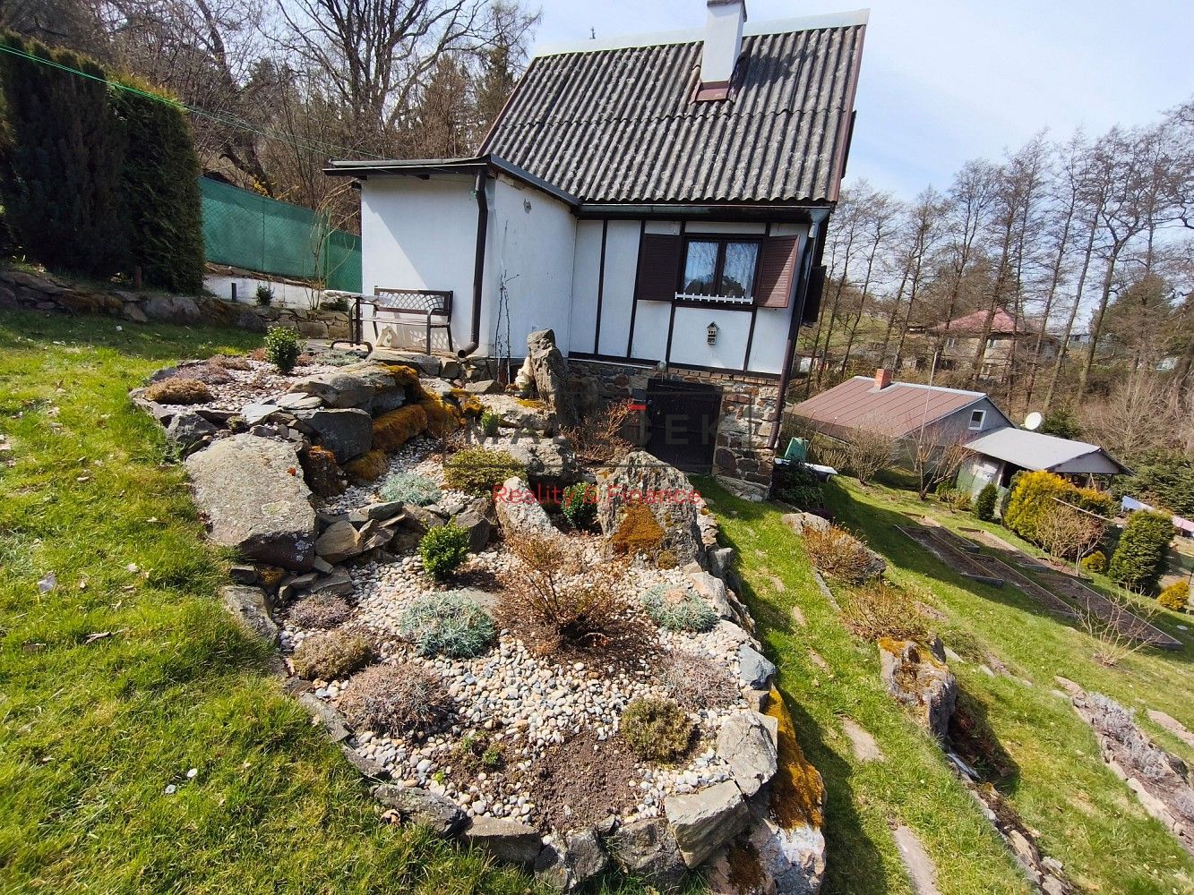 Chalupy, Pavlíkov, okres Rakovník, Středočeský kraj, 42 m²