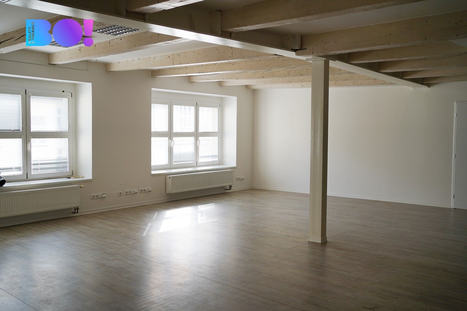 Pronájem kancelář - Zubatého, Praha, 260 m²