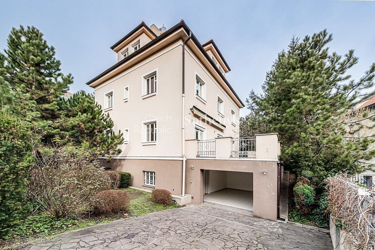 Rodinné domy, Praha - Smíchov, okres Praha 5, Hlavní město Praha, 560 m² - 1