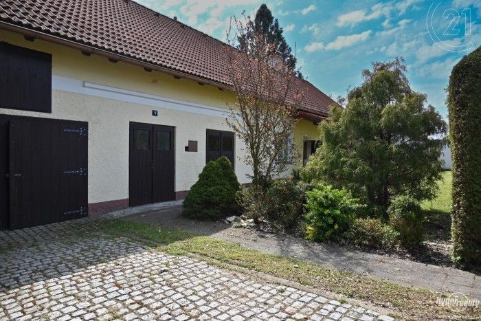 Prodej dům - Bor, Malovice, 315 m²