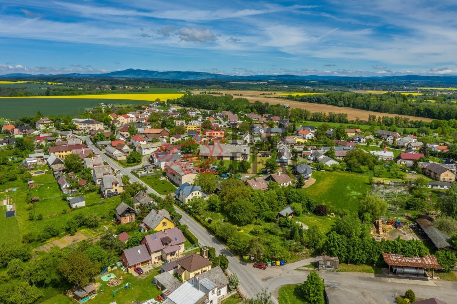 Prodej pozemek pro bydlení - Jivina, 800 m² - 5
