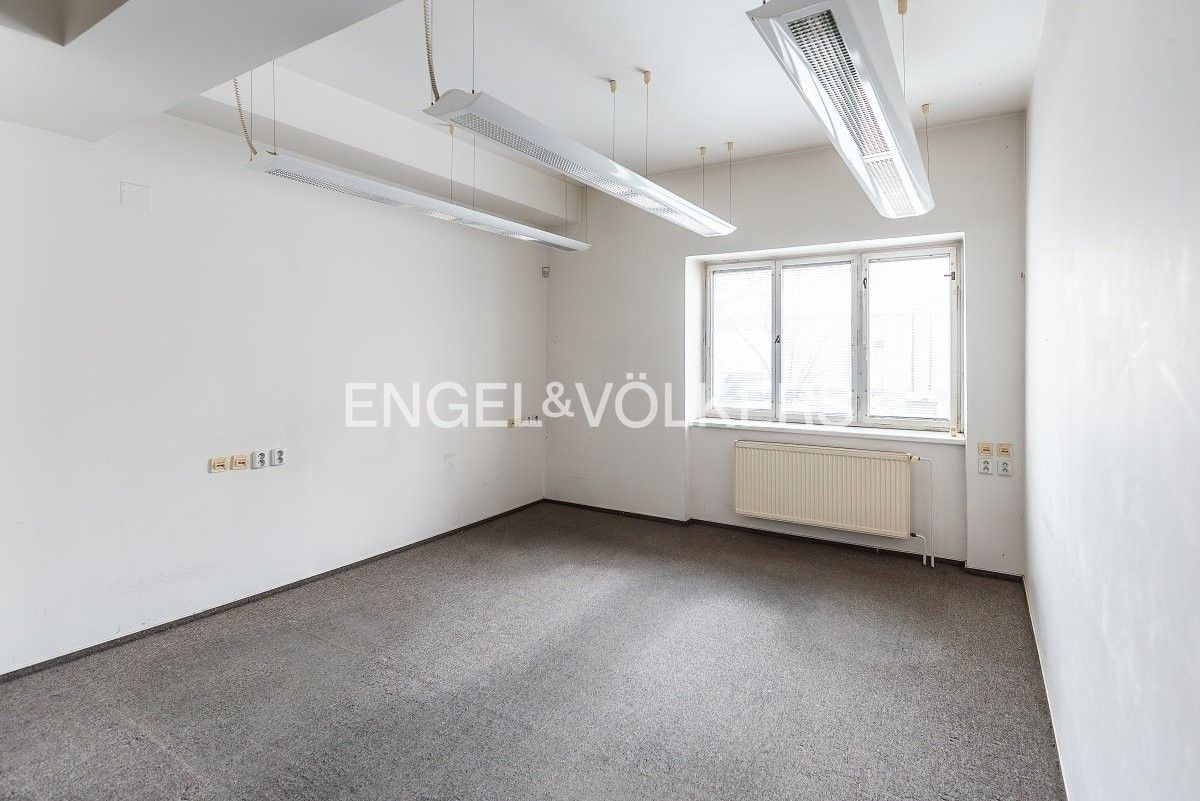 Pronájem sklad - Husova, Hořice, 1 m²