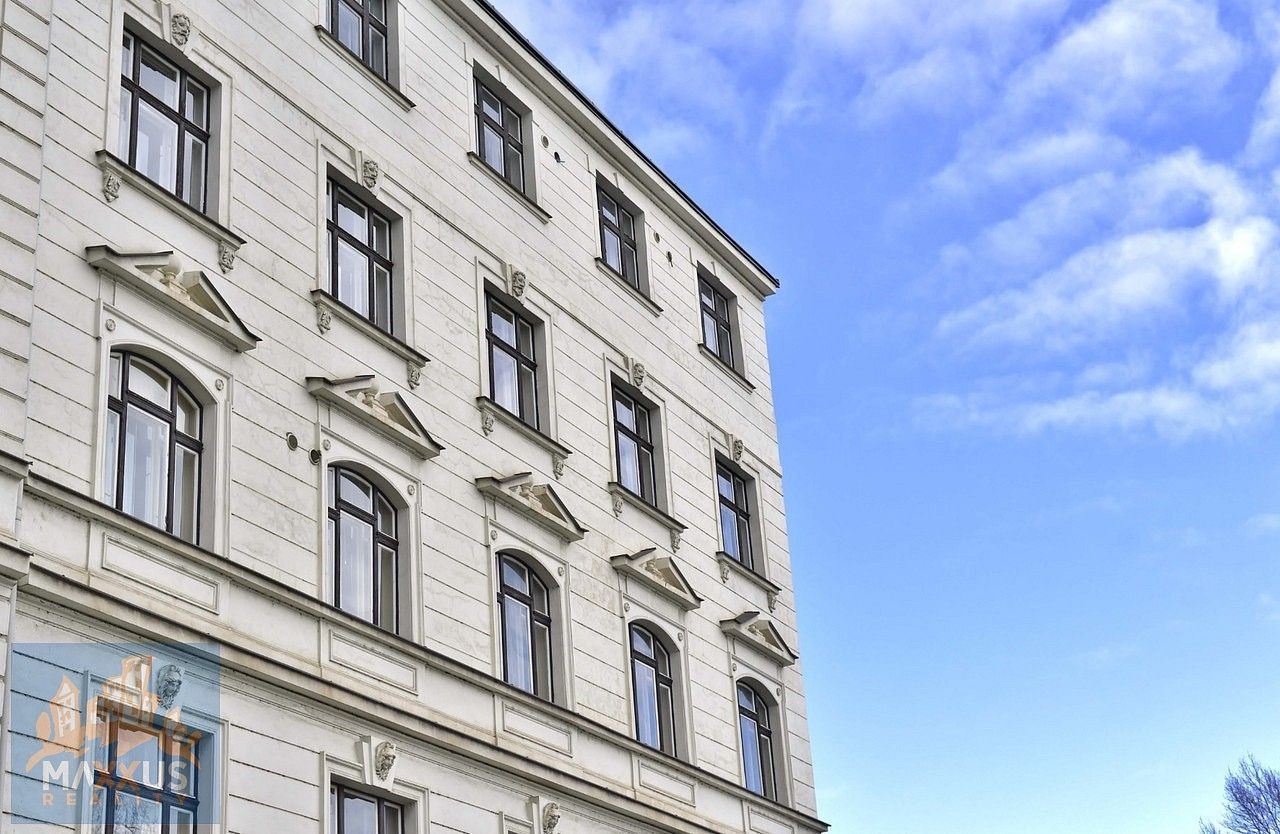 Kancelář · 17 m² · Praha - Holešovice, okres Praha 7, Hlavní město Praha - 4