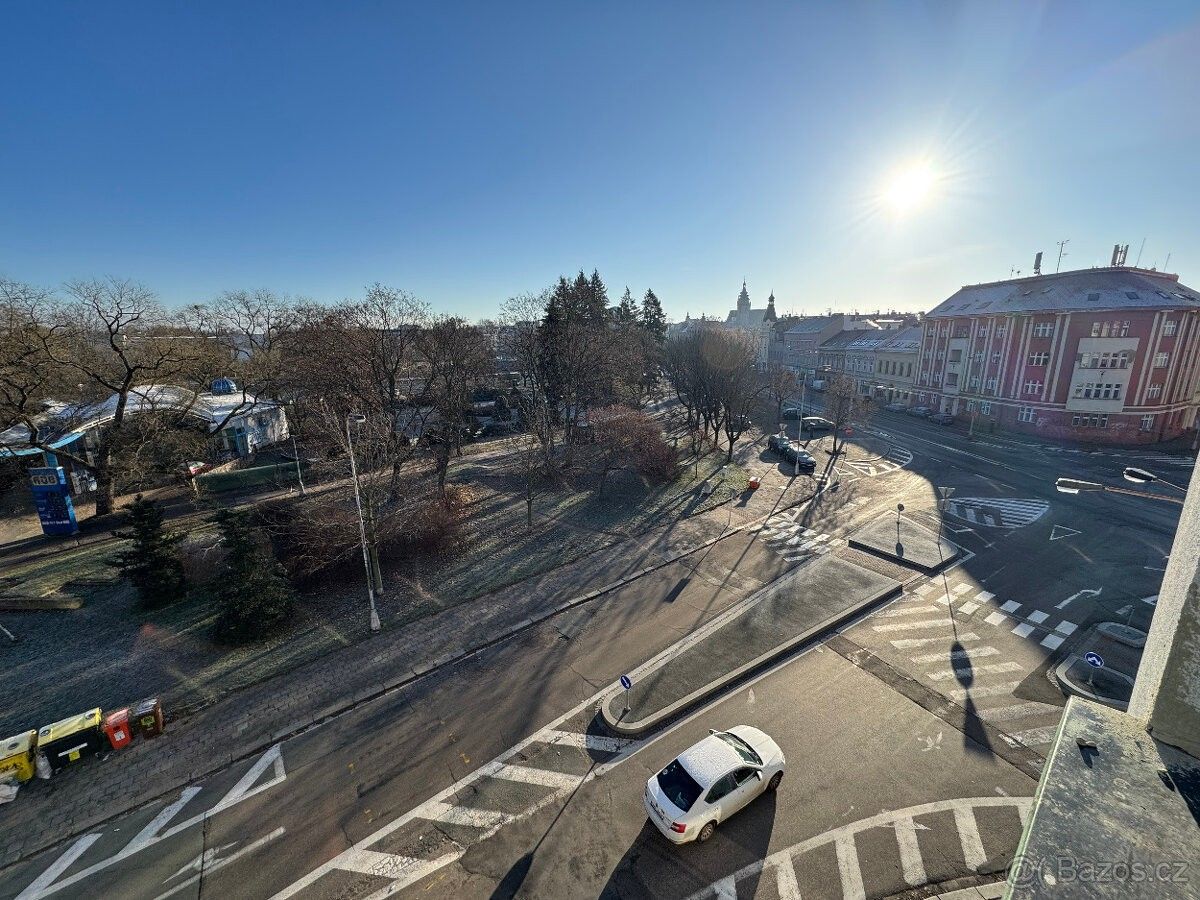 Pronájem kancelář - Hradec Králové, 500 02