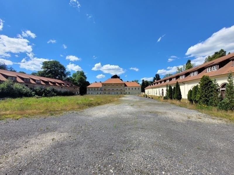 Prodej ubytovací zařízení - Zámek, Lázně Kynžvart, 1 m²