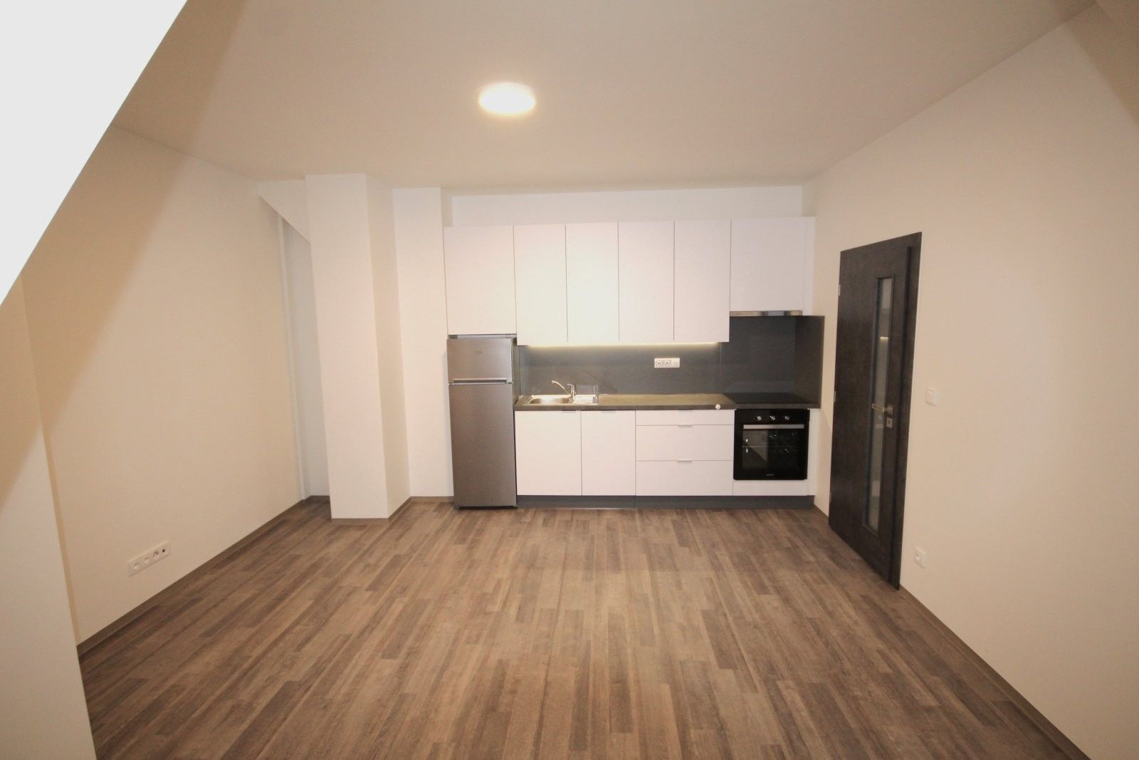 1+kk, Kateřinská 65, Liberec, 30 m²