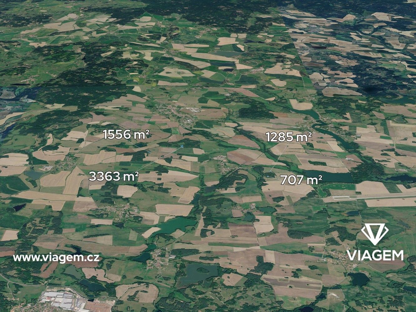 Les, 2 591 m²