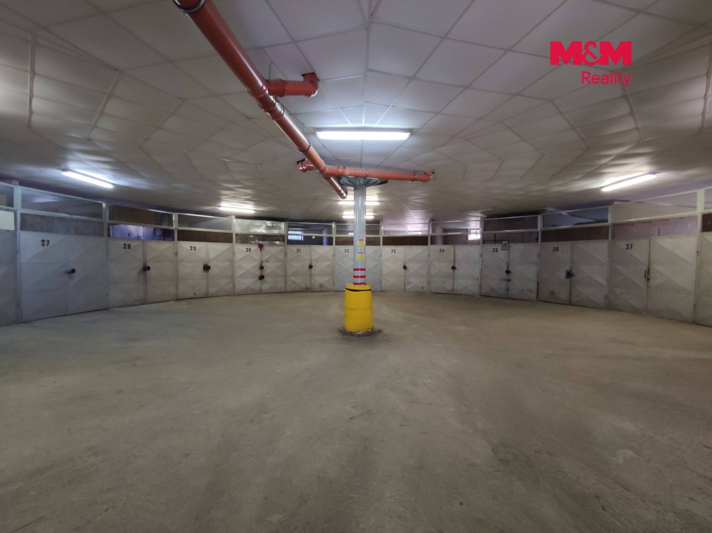 Garáž · 15 m² · U Lesa, Ostrava - 4
