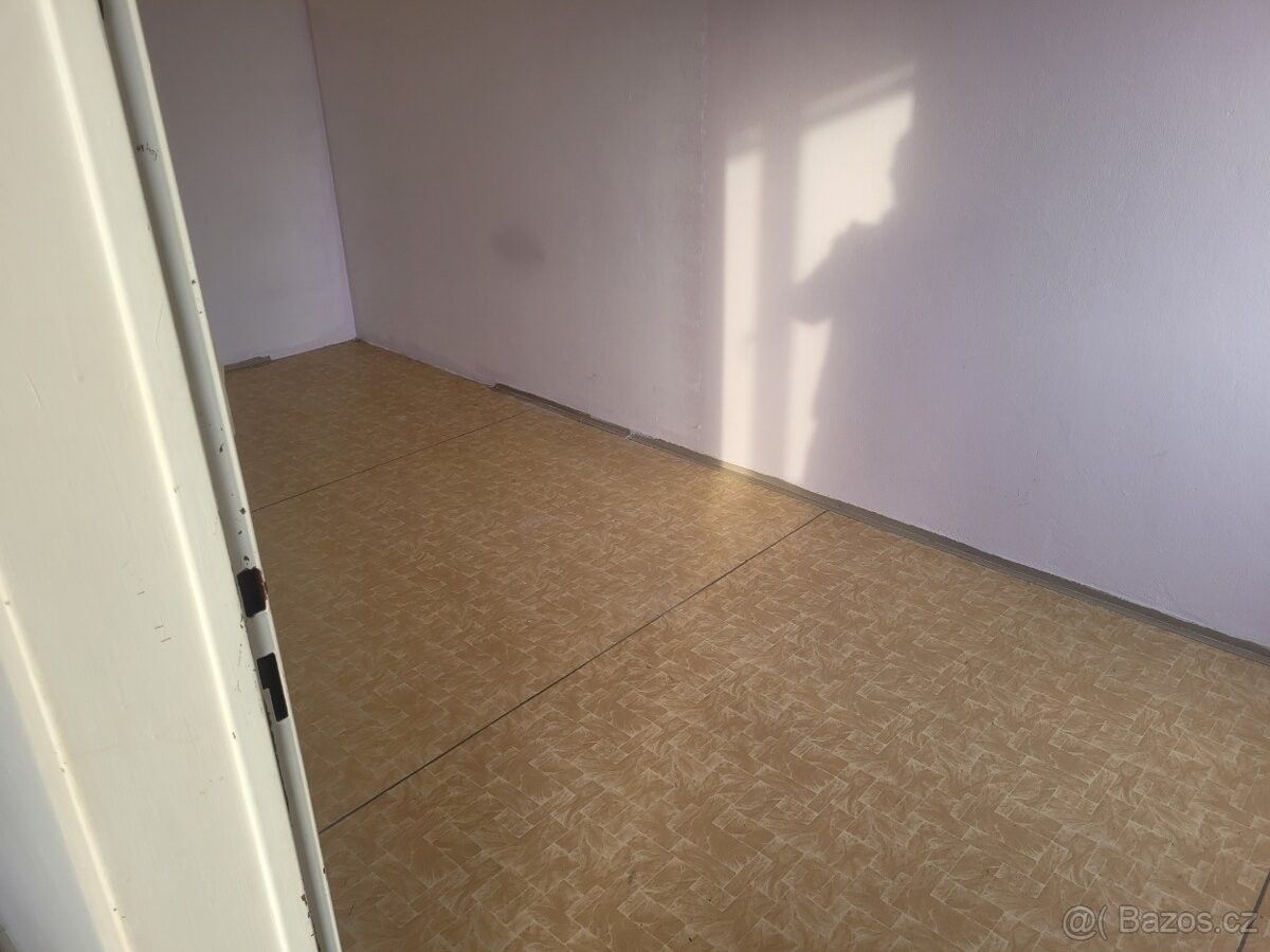 Pronájem byt - Šternberk, 785 01