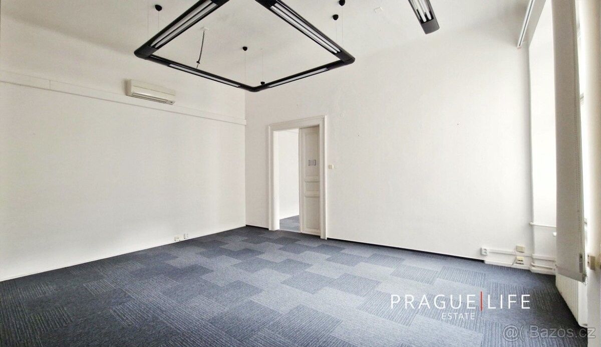 Pronájem kancelář - Praha, 120 00