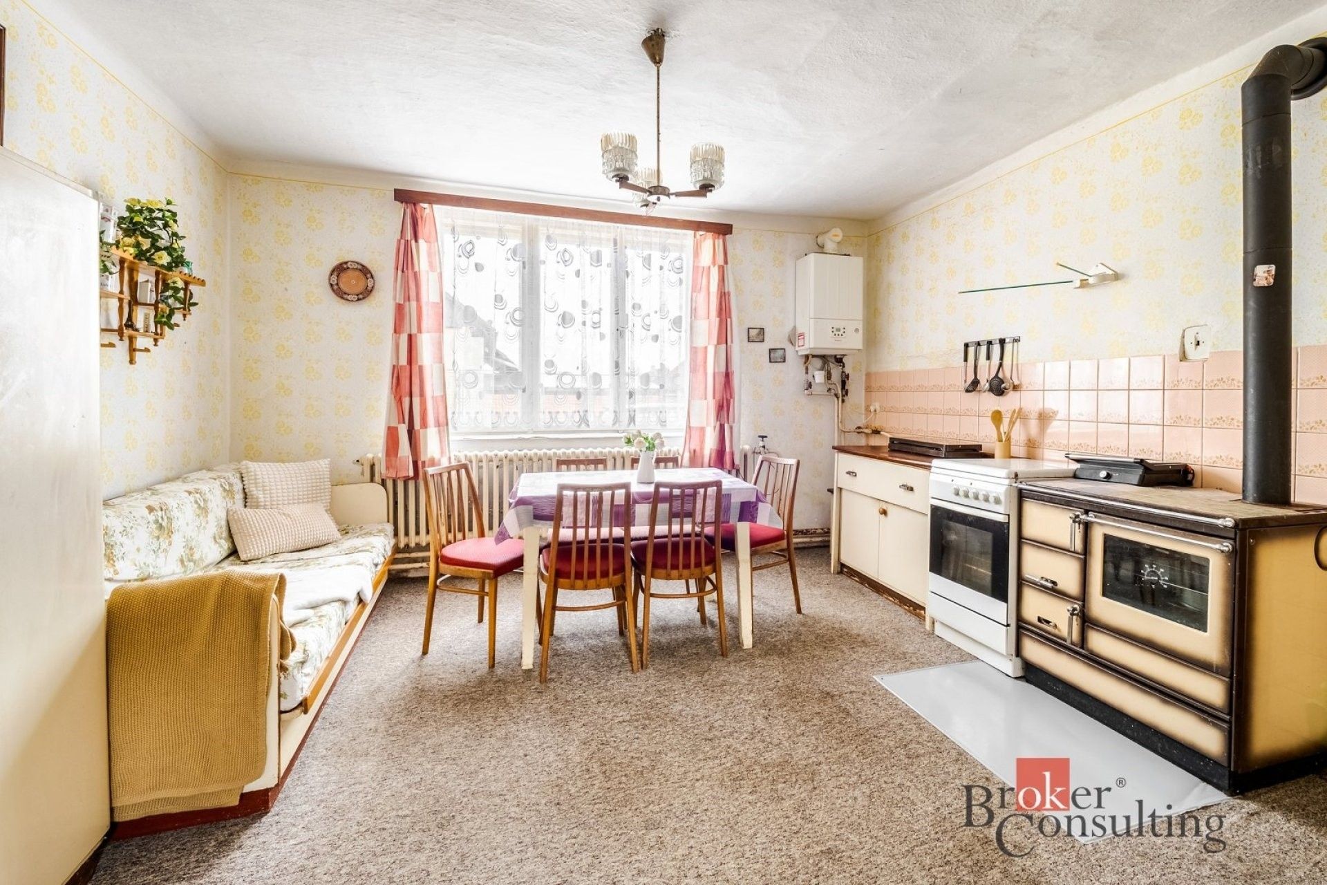 Zemědělské usedlosti, Zahrádky, 400 m²