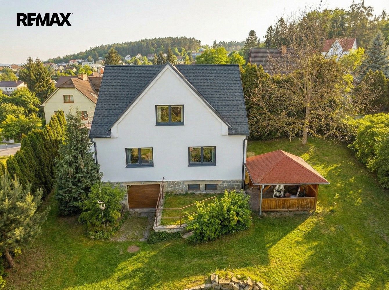 Rodinné domy, Chotoviny - Červené Záhoří, okres Tábor, Jihočeský kraj, 292 m² - 2