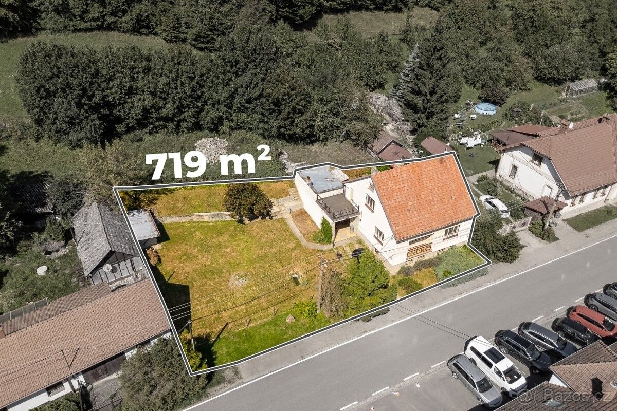 Chaty, Velká nad Veličkou, 696 74