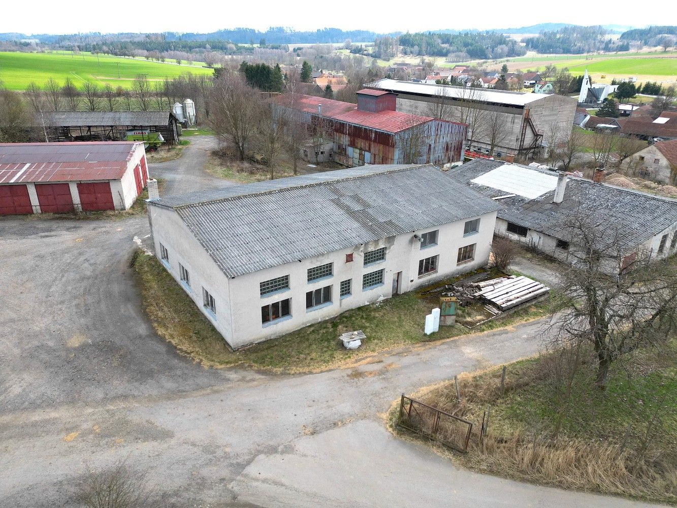 Výrobní prostory · 300 m² · Horní Libochová - Horní Hlíny, okres Žďár nad Sázavou, Kraj Vysočina - 3