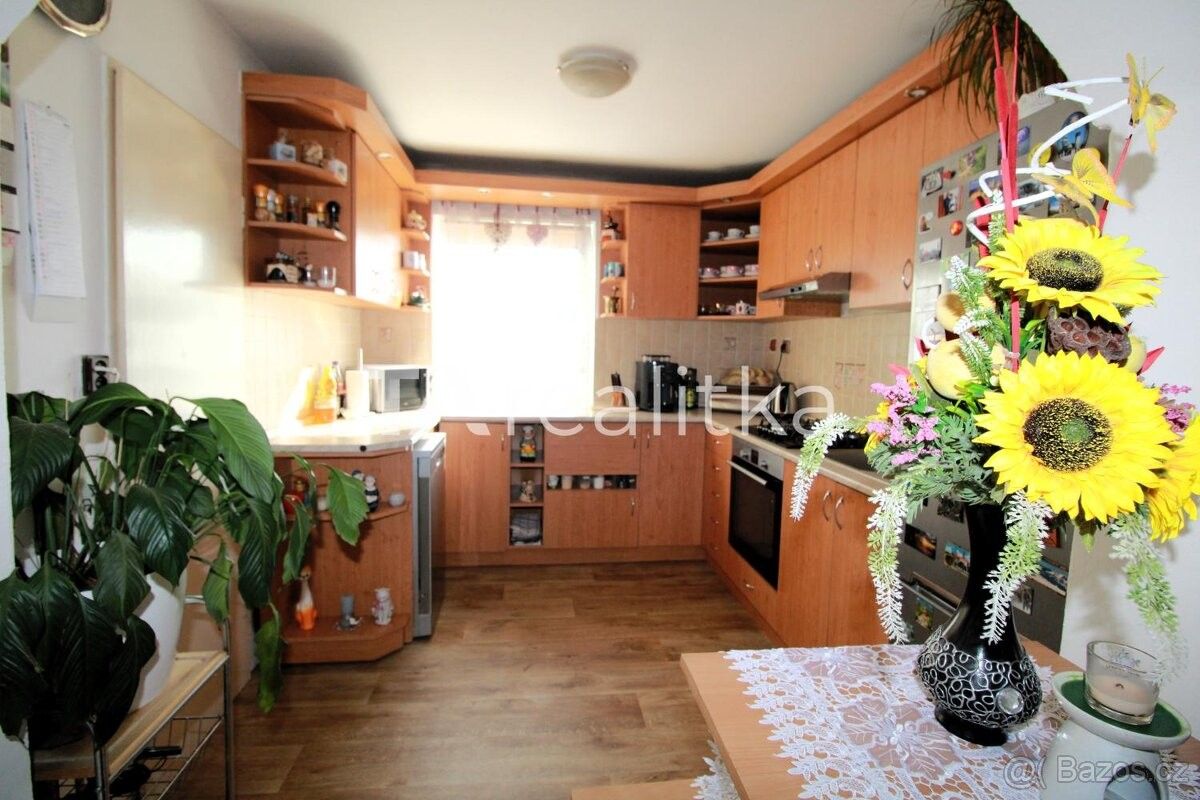 Prodej rodinný dům - Darkovice, 747 17