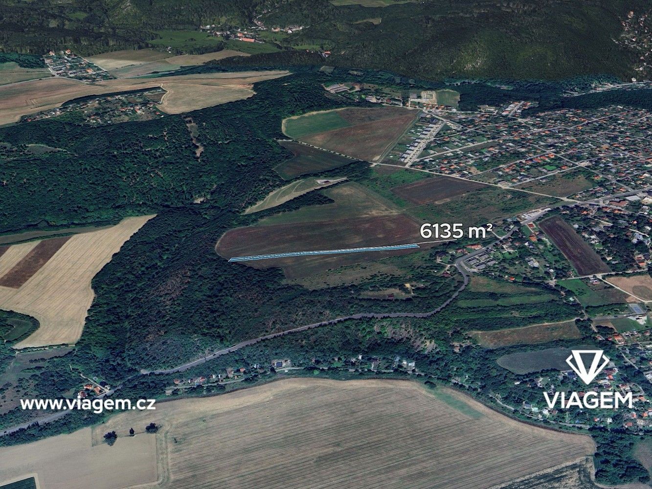 Zemědělský pozemek, 2 300 m²