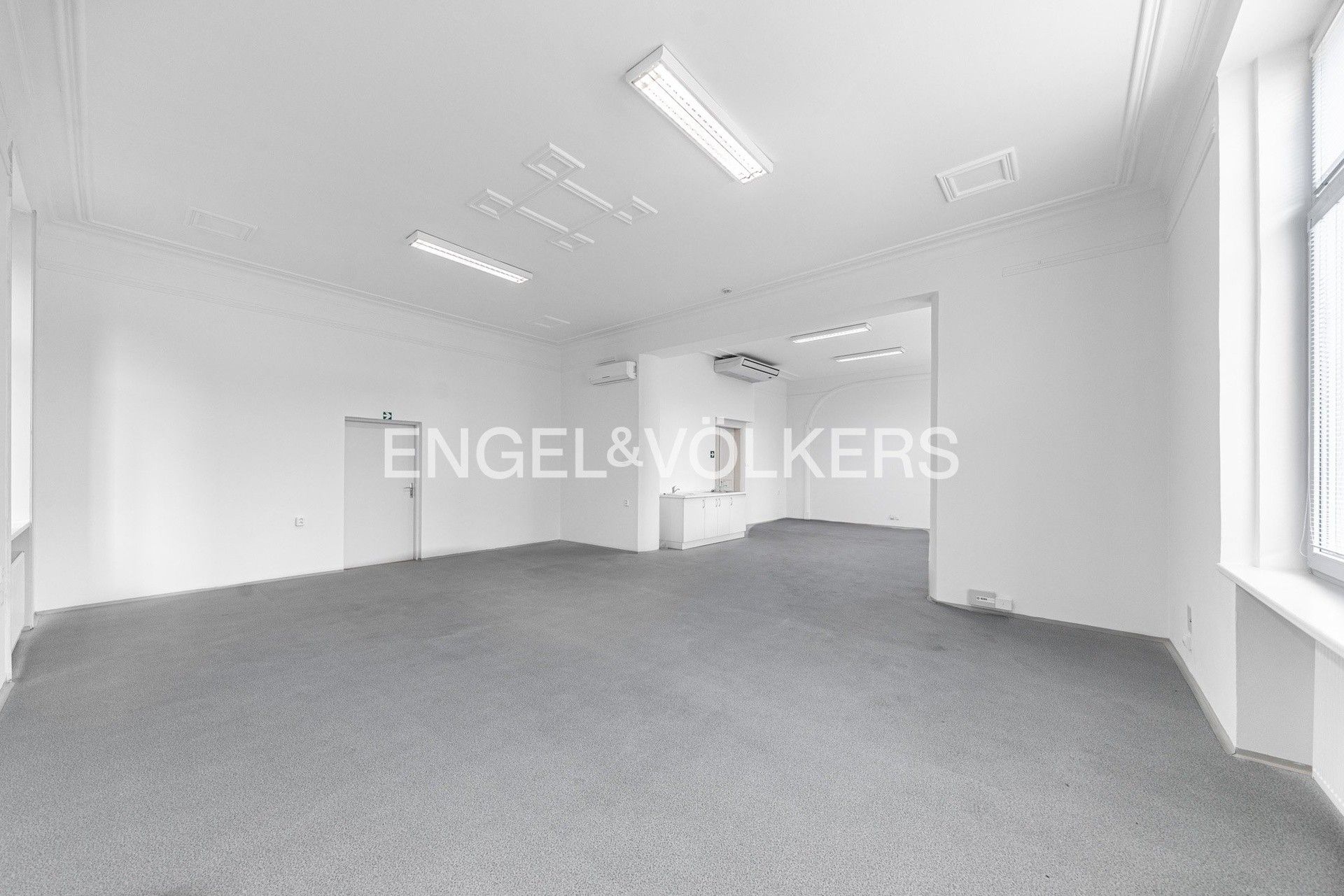 Komerční nemovitost · 288 m² · Sokolovská 31, Praha Libeň - 4