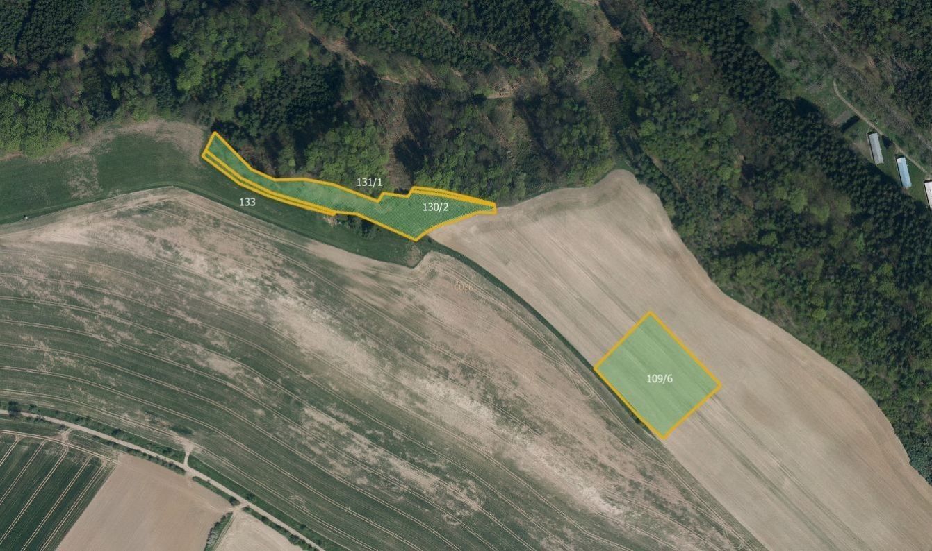 Prodej zemědělský pozemek - Mukařov