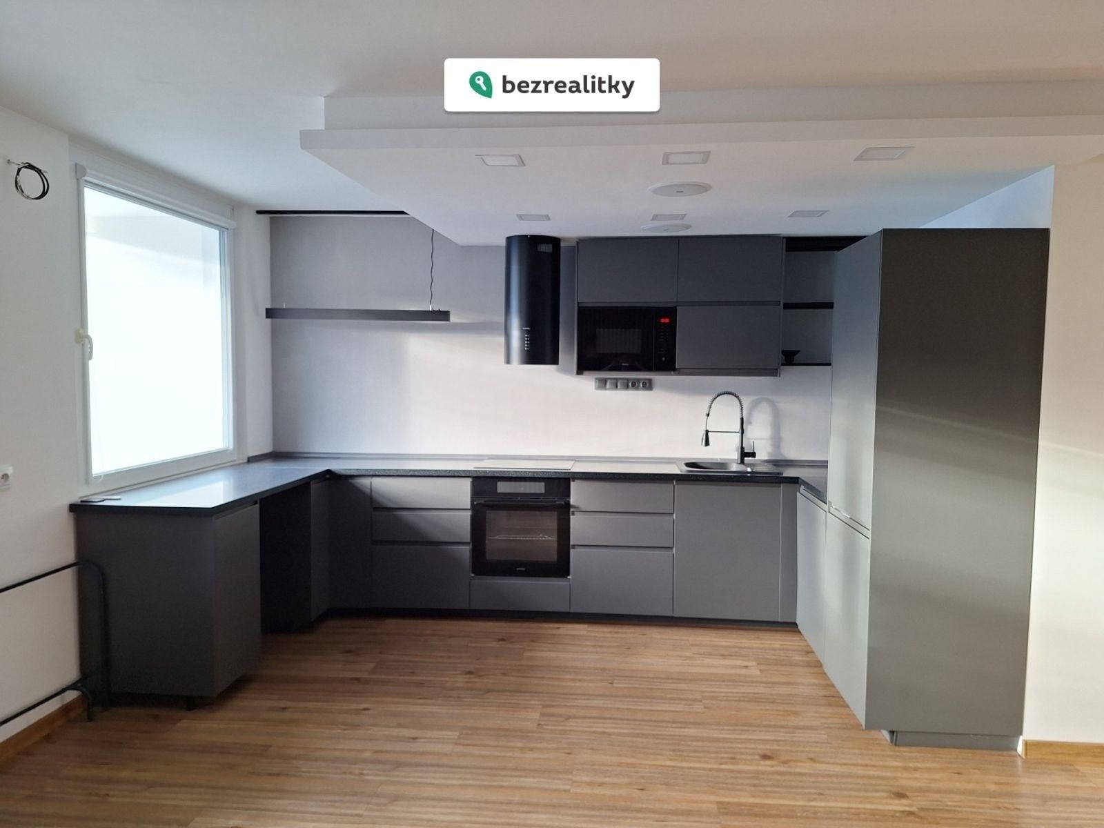 Prodej byt 3+kk - Janského, Praha, 74 m²